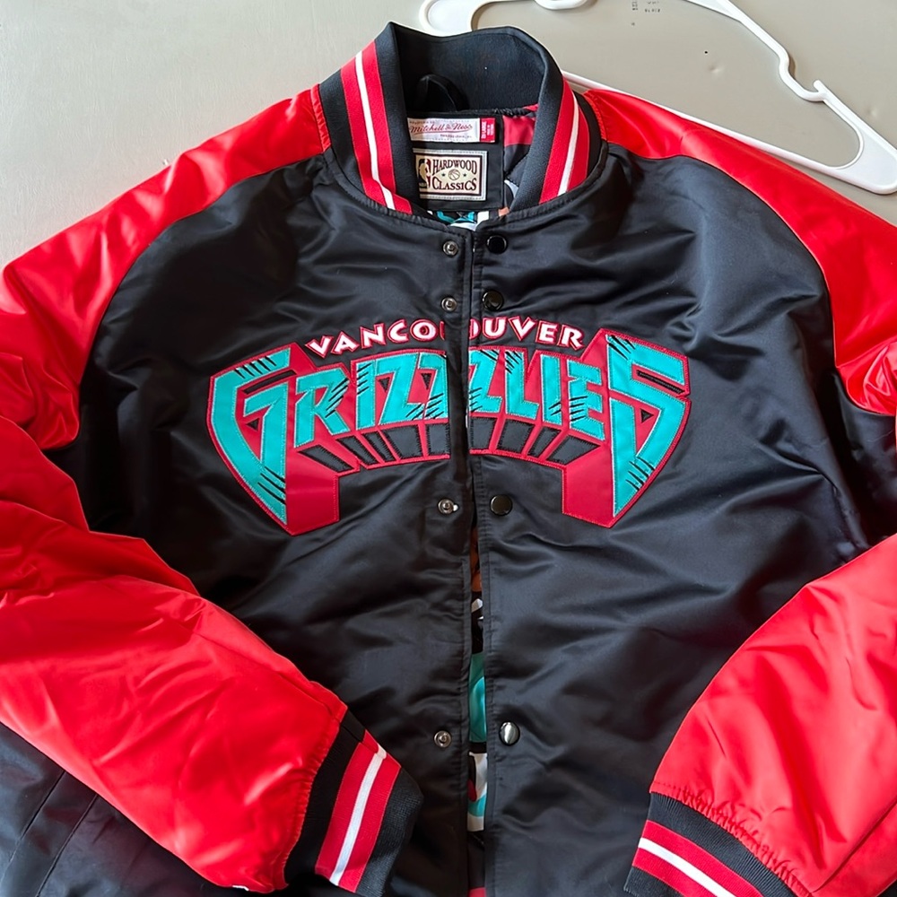 Vancouver Grizzlies Mitchell & Ness Hardwood Classic jacket